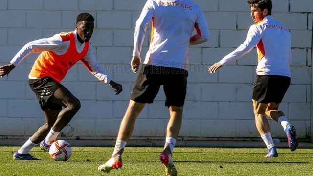 Ilaix Moriba ya entrena con el Valencia / VCF