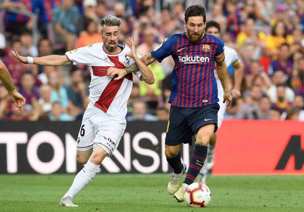 Una foto de Leo Messi durante el partido ante el Huesca en el Camp Nou / Twitter