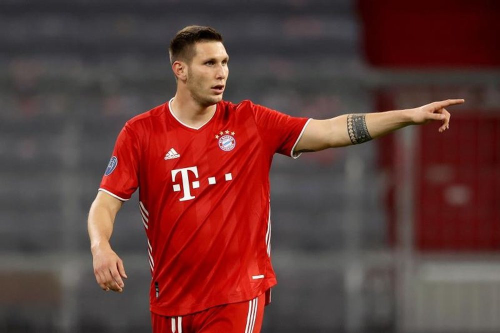Niklas Süle, defensa central del Bayern, luce el logotipo de Telekom en su camiseta / EFE