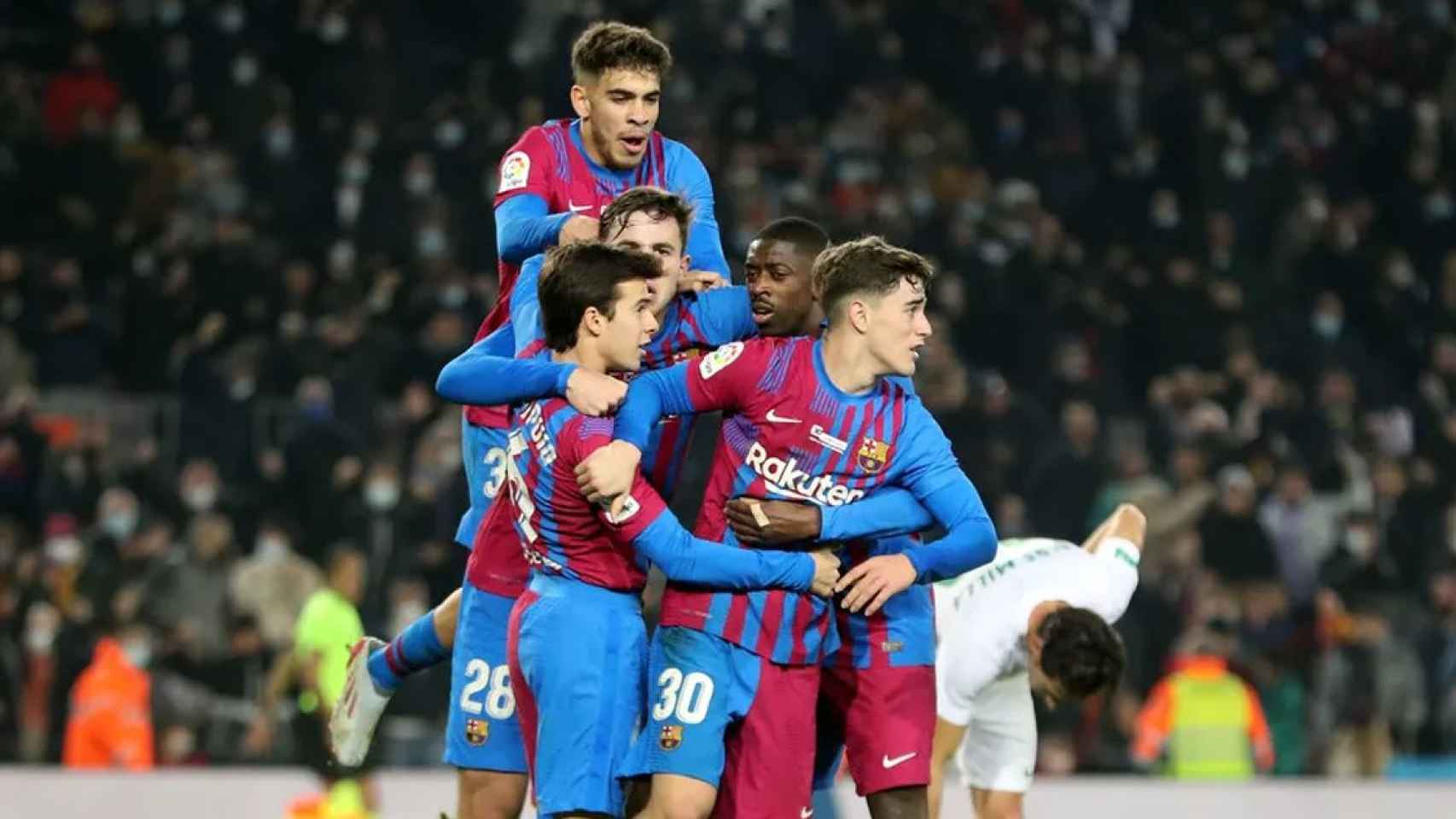 Los jóvenes del Barça tiran del carro en la temporada / FCB