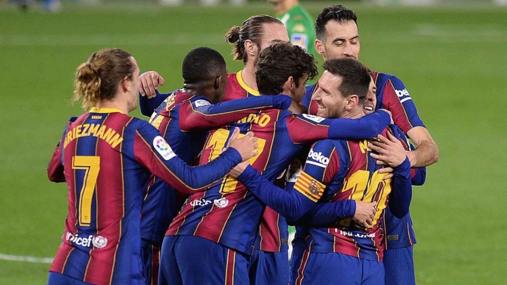 Los jugadores del Barça, celebrando un gol / EFE