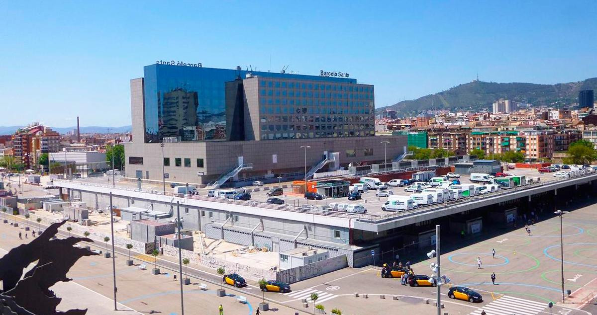 Imagen aérea de la Estación de Sants, el 'hub' ferroviario de Barcelona / CG