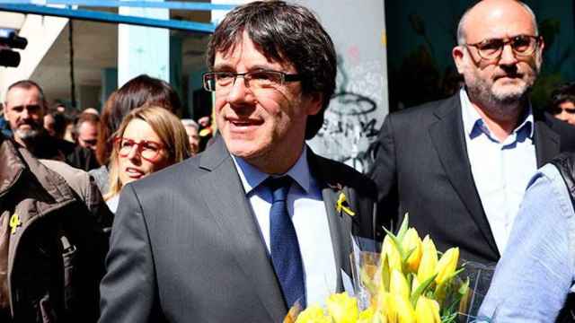 Carles Puigdemont tras salir de la cárcel alemana de Neumünster / EFE