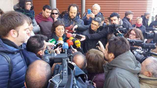 La concejal de la CUP de Reus Mariona Quadrada, a su salida del juzgado de la ciudad tras declarar ante el juez / TWITTER