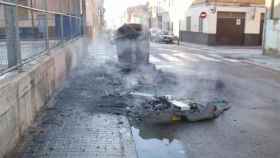 Contenedores quemados en Sabadell en una imagen de archivo / POLICÍA SABADELL