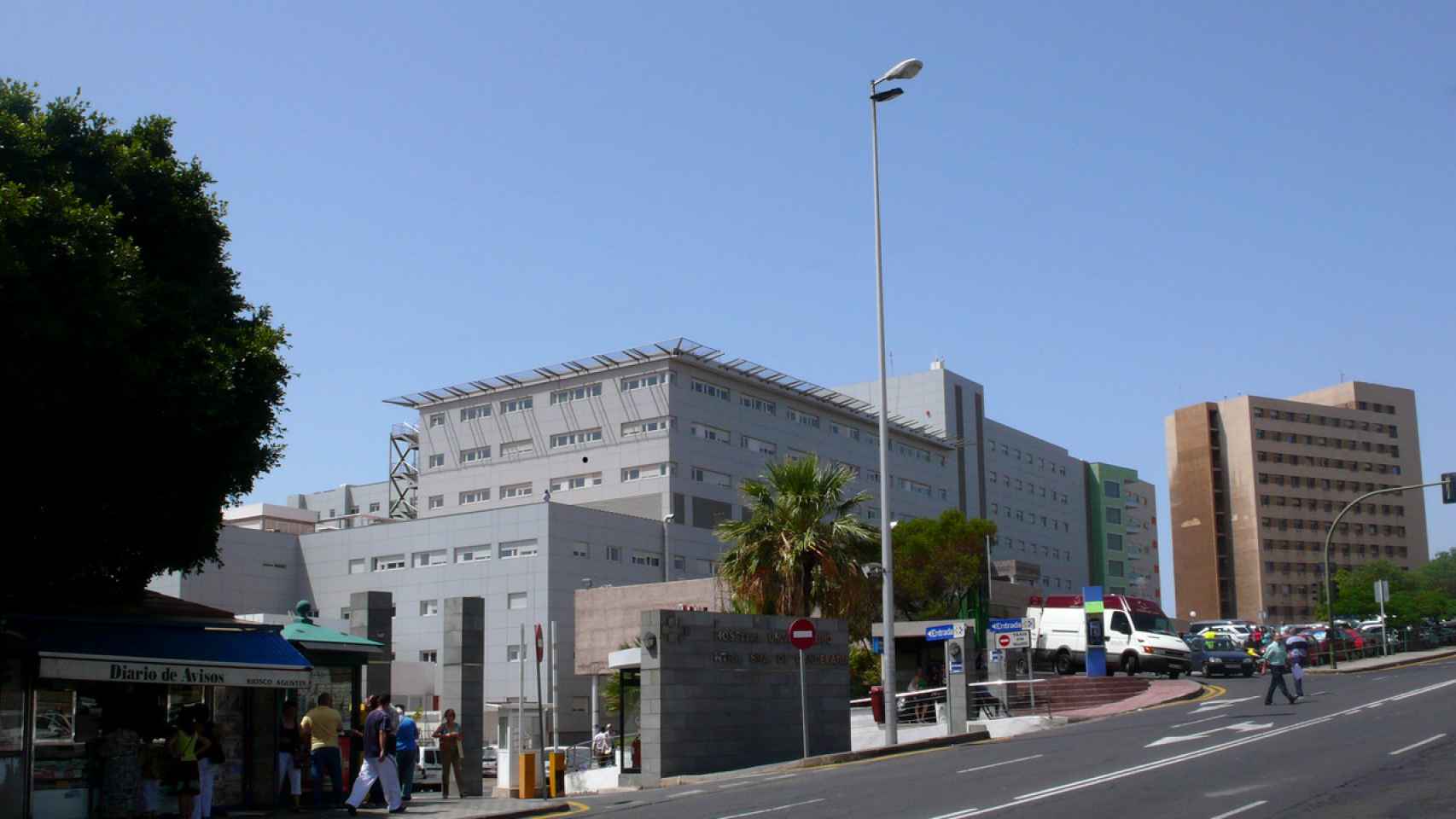 Hospital Universitario Nuestra Señora de La Candelaria, donde se encuentra el ciudadano afectado por coronavirus / MATAPARDA (WIKIMEDIA COMMONS)
