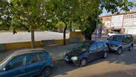 La plaza Picasso de Sabadell, donde ha tenido lugar el tiroteo que se ha saldado con un herido de gravedad y un detenido / CG