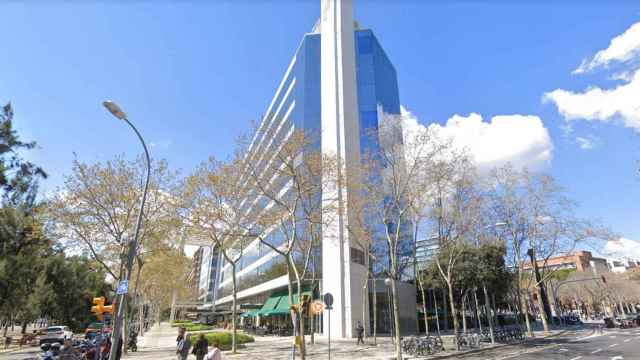 Sede de Mobel Línea en Barcelona / CG