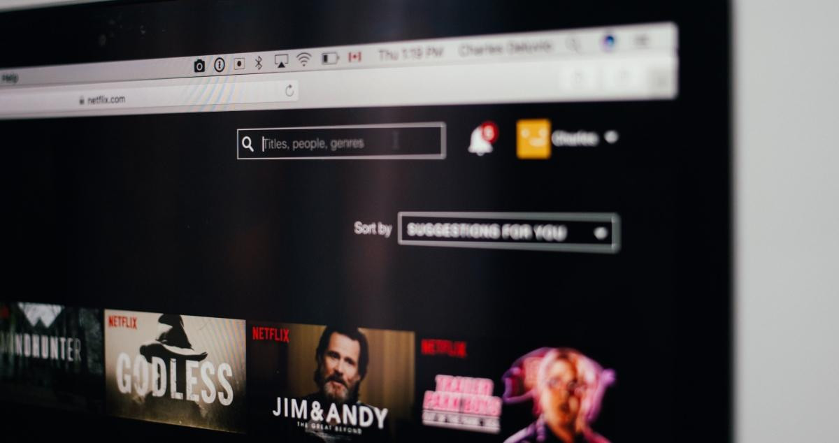 Netflix lanza su fiesta / Charles Deluvioen Pixabay