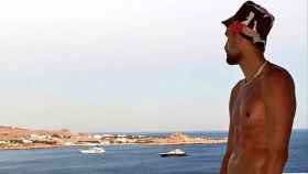 Adnan Januzaj, con la mirada perdida en el océano : REDES