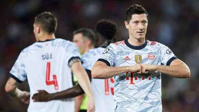 Lewandowski, celebrando un gol contra el Barça / EFE