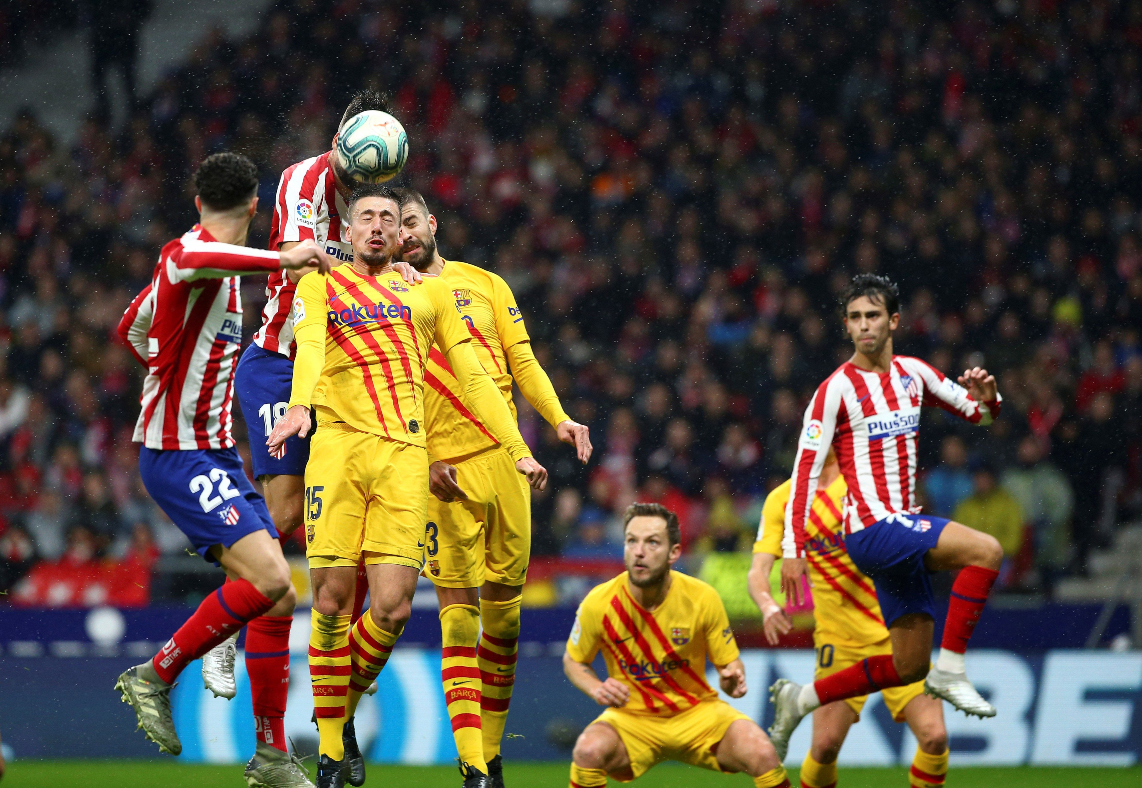 Ivan Rakitic en el partido contra el Atlético de Madrid / EFE