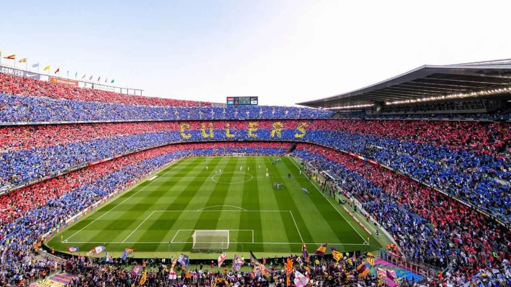 Panorámica de las gradas del Camp Nou en el último clásico entre el Barça y el Real Madrid / FCB
