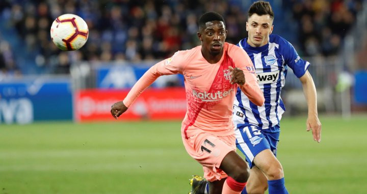Ousmane Dembelé en una acción en el Alavés-Barça / EFE