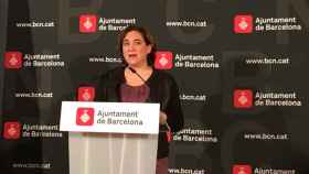 La alcaldesa de Barcelona, Ada Colau, en rueda de prensa / CG