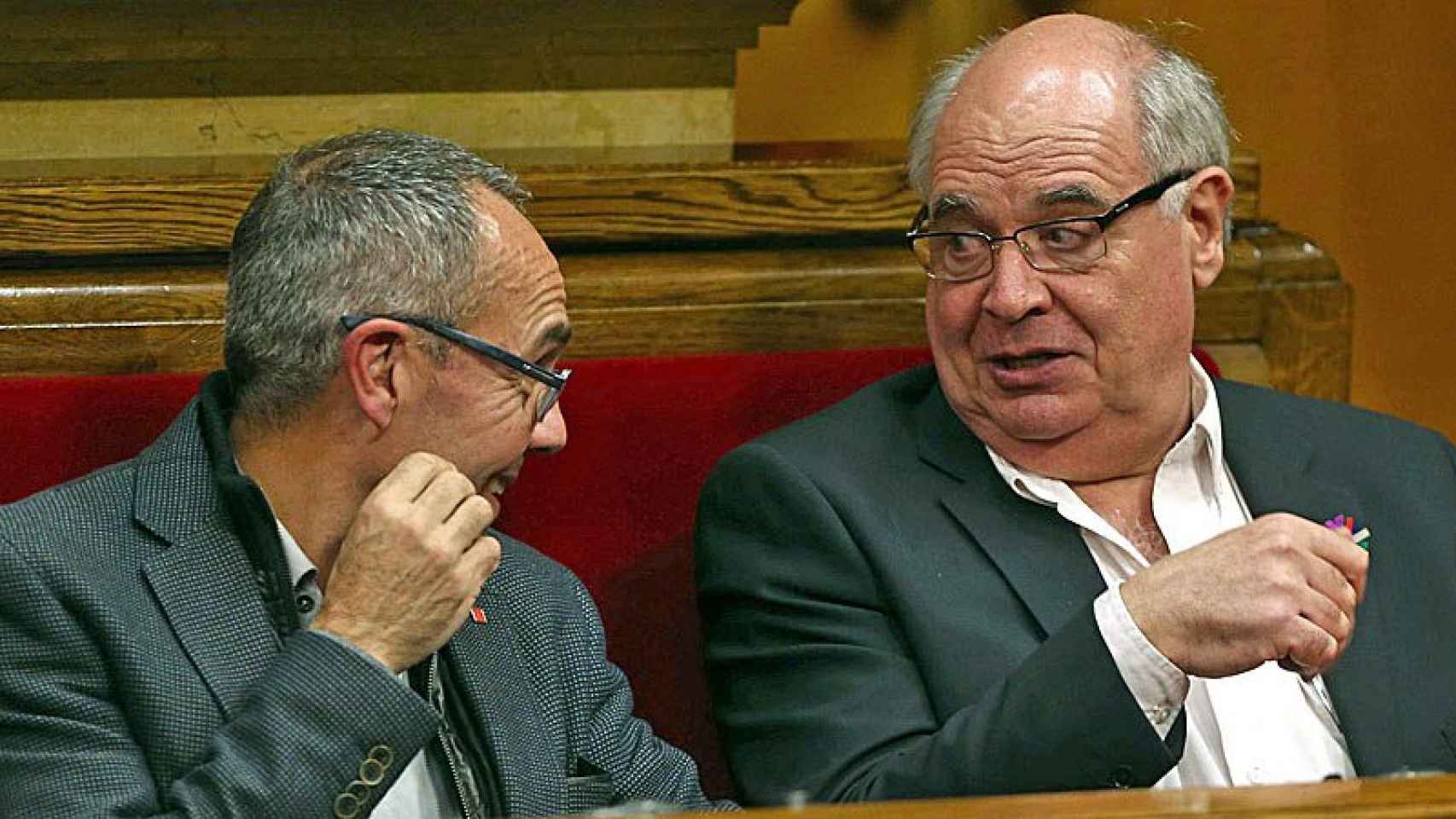Joan Coscubiela (i) y Lluís Rabell (D), exdiputados de Catalunya Sí que es Pot en el Parlament / EFE