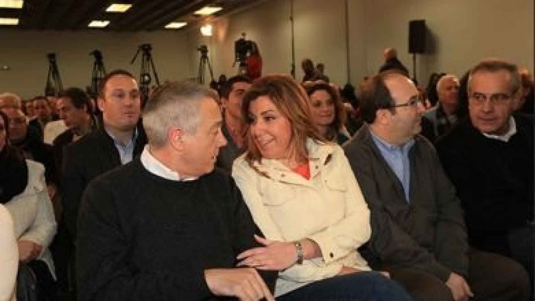 Pere Navarro, ex primer secretario del PSC, Susana Díaz, presidenta de la Junta de Andalucía y Miquel Iceta, actual primer secretario del PSC
