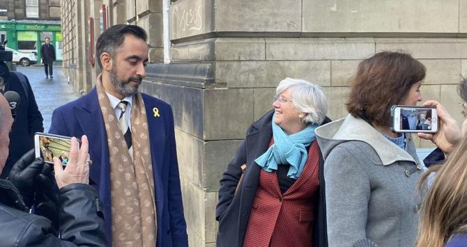 Amer Anwar, Clara Ponsatí y Elisenda Paluzie en Edimburgo / ANC