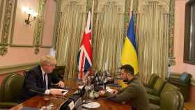 Boris Johnson visita por sorpresa a Volodomir Zelenski / EP