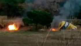 El globo aerostático en llamas tras el accidente en Sallent