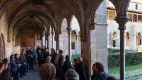 Turistas visitando el Monasterio de San Jerónimo de la Murtra / MUSEU BADALONA