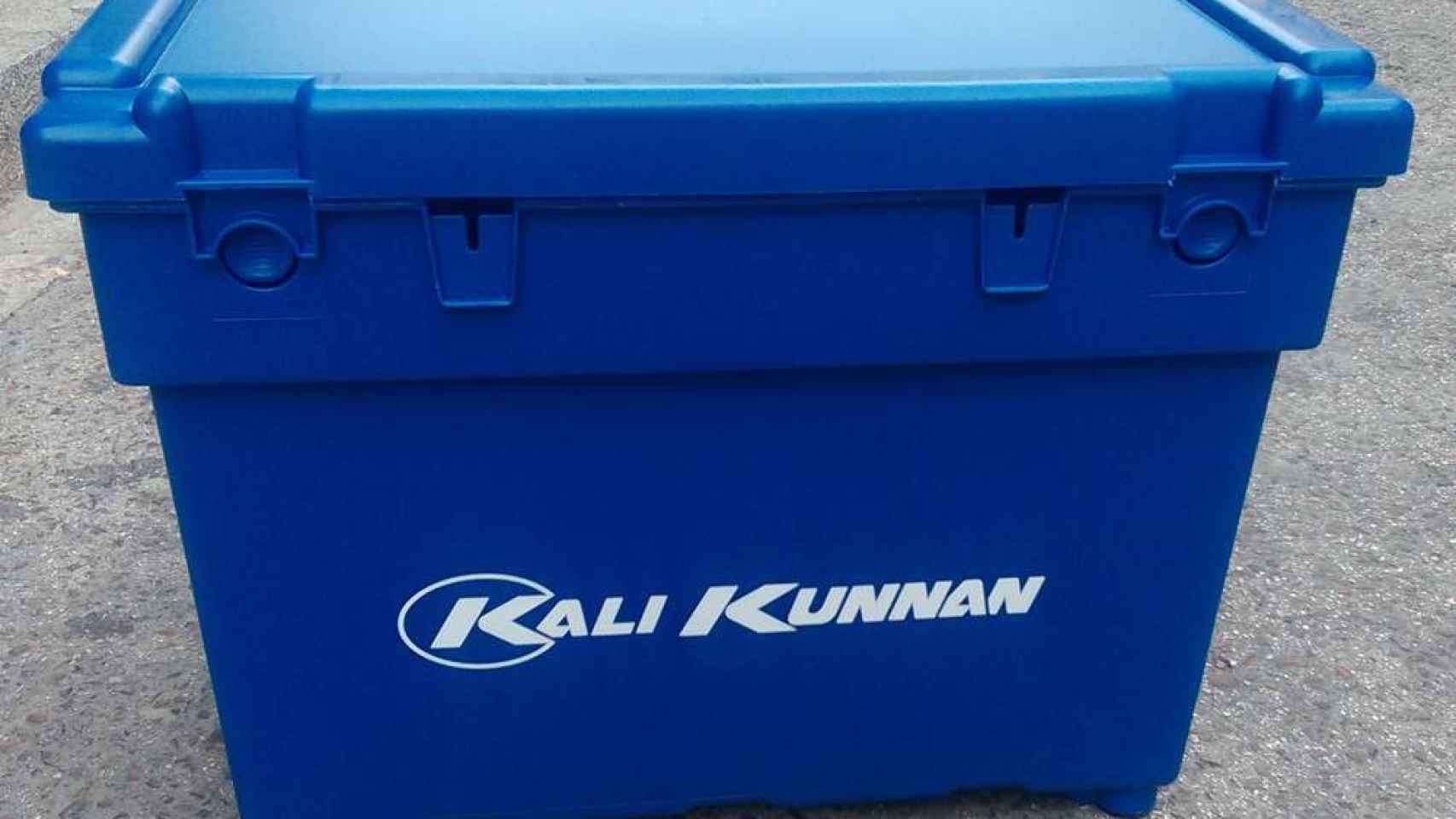 Cajón de la marca de artículos de pesca Kalikunnan