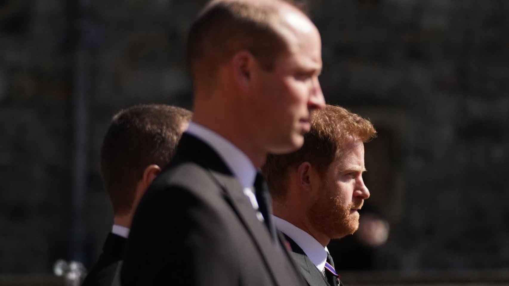 El príncipe Harry y Guillermo en el funeral de su abuelo / EUROPA PRESS