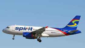 Un avión de la compañía Spirit Airlines, donde se produjo el olor a calcetines sucios
