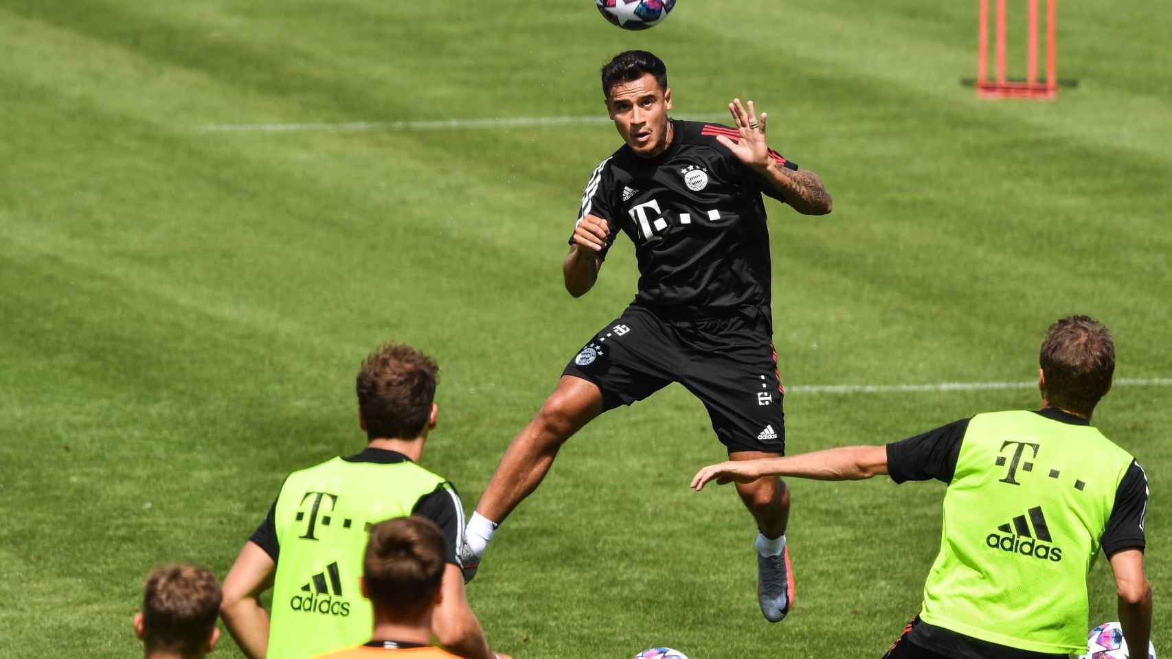 Coutinho entrenando con el Bayern de Múnich / EFE