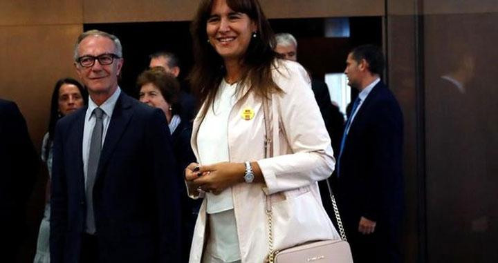 La consejera de Cultura, Laura Borràs, con otro bolso de la marca Michael Kors / EFE