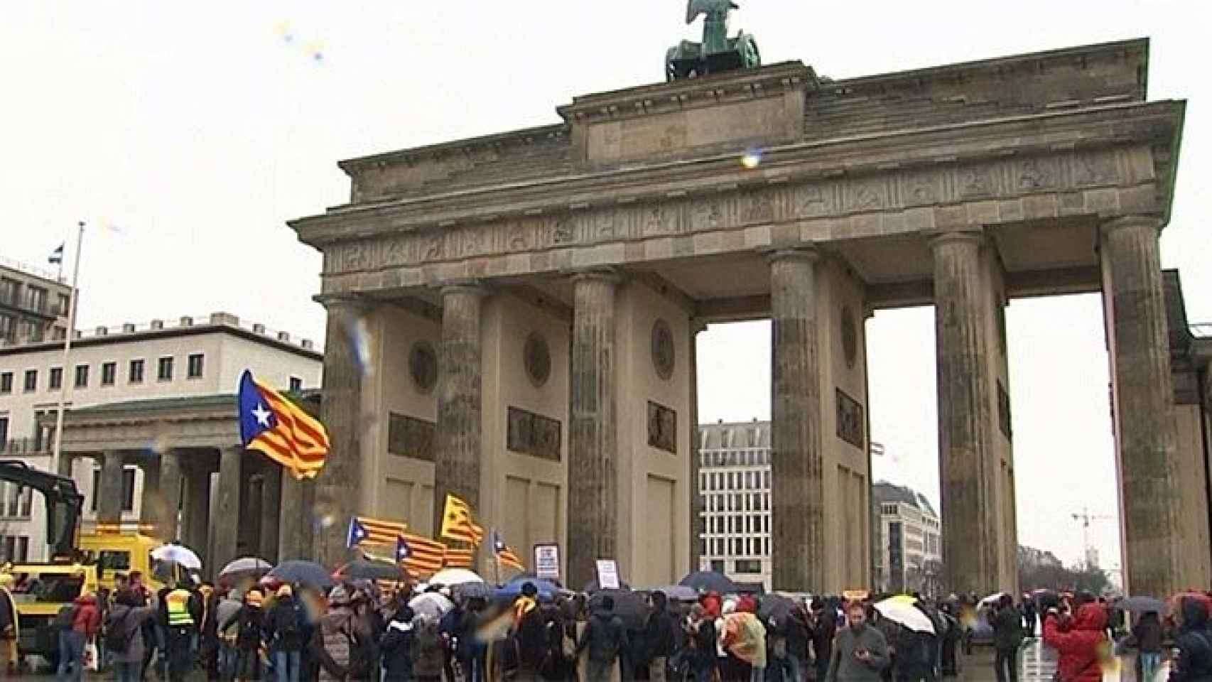 Pincha la manifestación en defensa de Puigdemont en Berlín