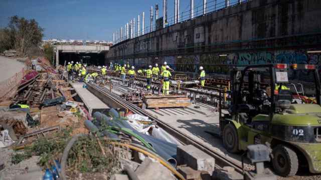 Obras de la estación de Rodalies de Sant Andreu de Barcelona / LORENA SOPENA - EUROPA PRESS