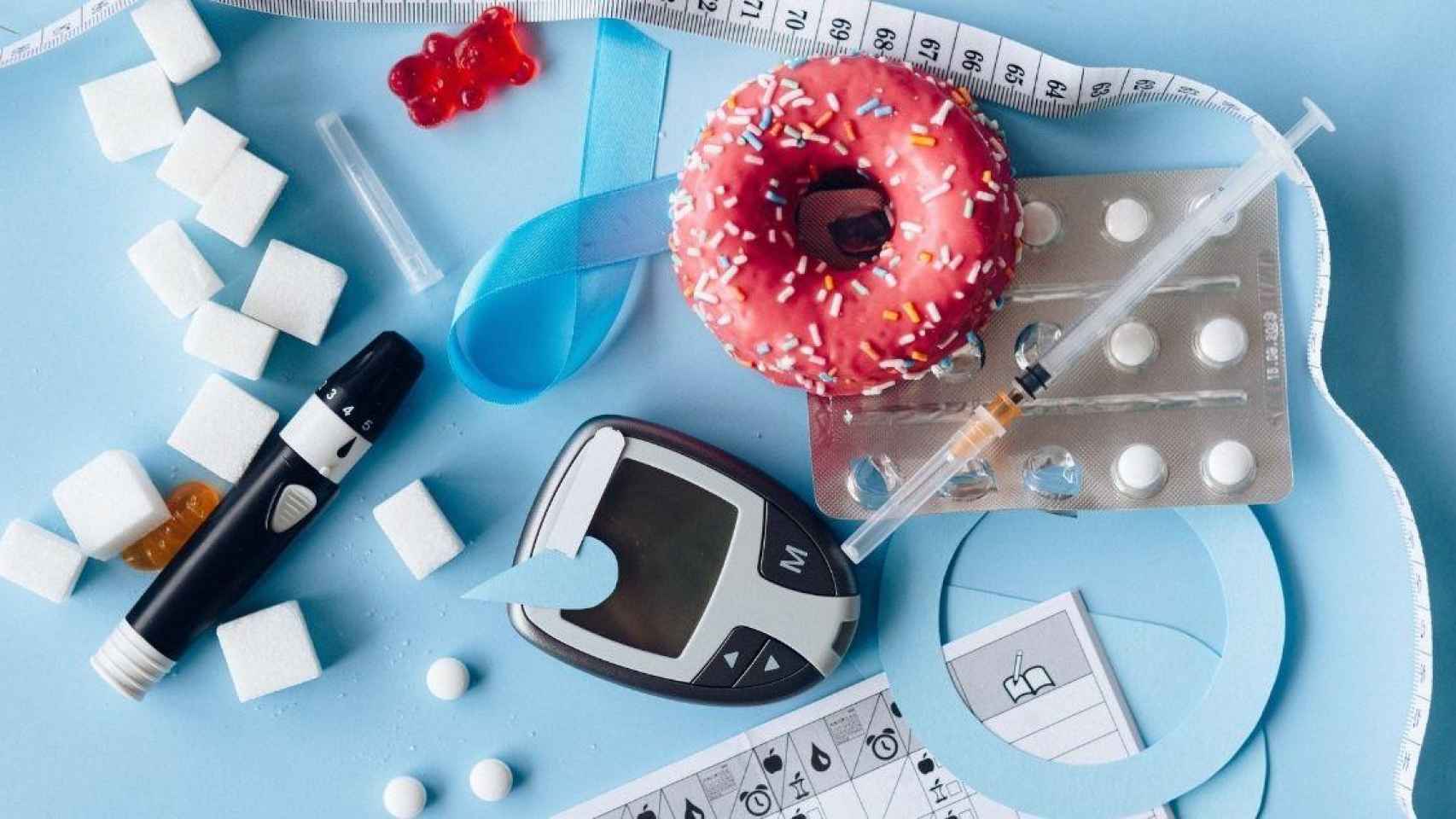 Jeringa de insulina, pinchador para el control glucémico y otros elementos relacionados con la diabetes / PEXELS