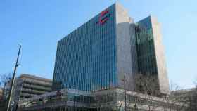 Sede central de Ibercaja Banco, una de las empresas cuyos planes han sido trastocados por la guerra / EP
