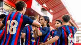 El Juvenil A del Barça, celebrando una victoria, en la UEFA Youth League / FCB