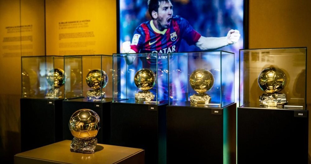 Los balones de oro de Messi en el Museo del Barça / FCB