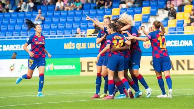 Las jugadoras del FC Barcelona celebrando un tanto contra el Logroño / FC Barcelona