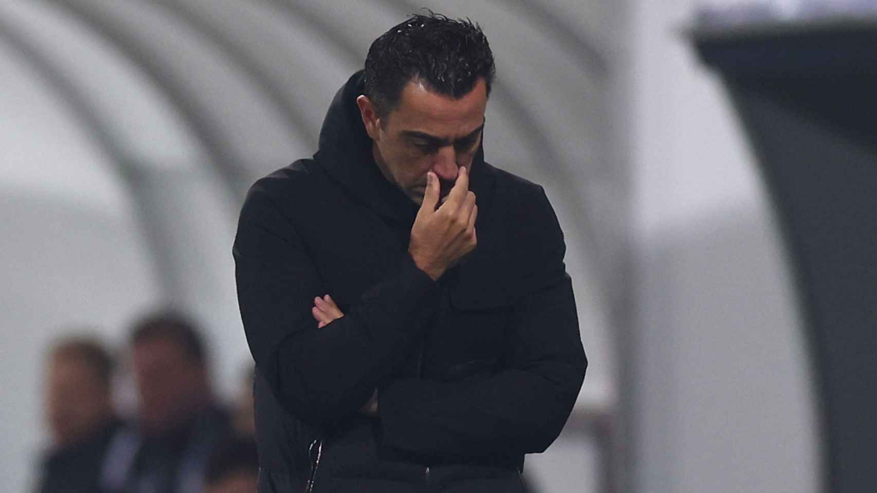 La reacción de Xavi a una jugada del triunfo del Barça contra el Viktoria Plzen / EFE