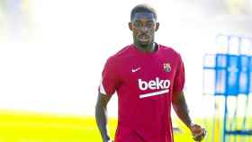 Dembelé, en la vuelta a los entrenamientos, sabe que el Barça va con todo para renovarle / FCB