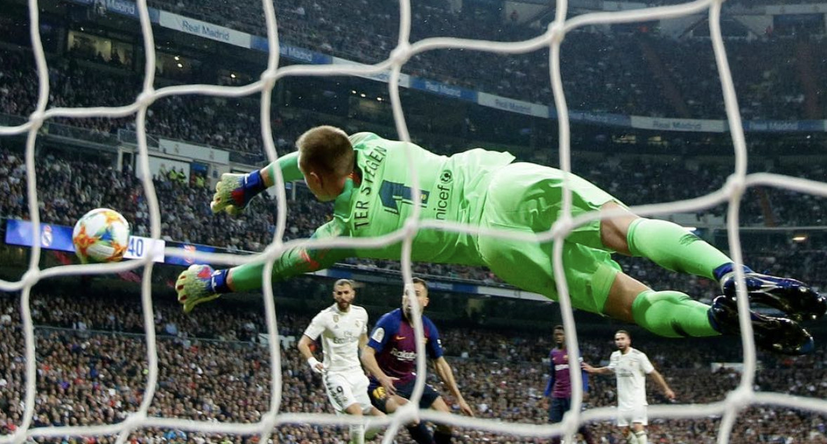 Una foto de Ter Stegen salvando un gol ante el Real Madrid / Instagram