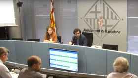 Imagen de la Comisión de Urbanismo en el Ayuntamiento de Barcelona / CG