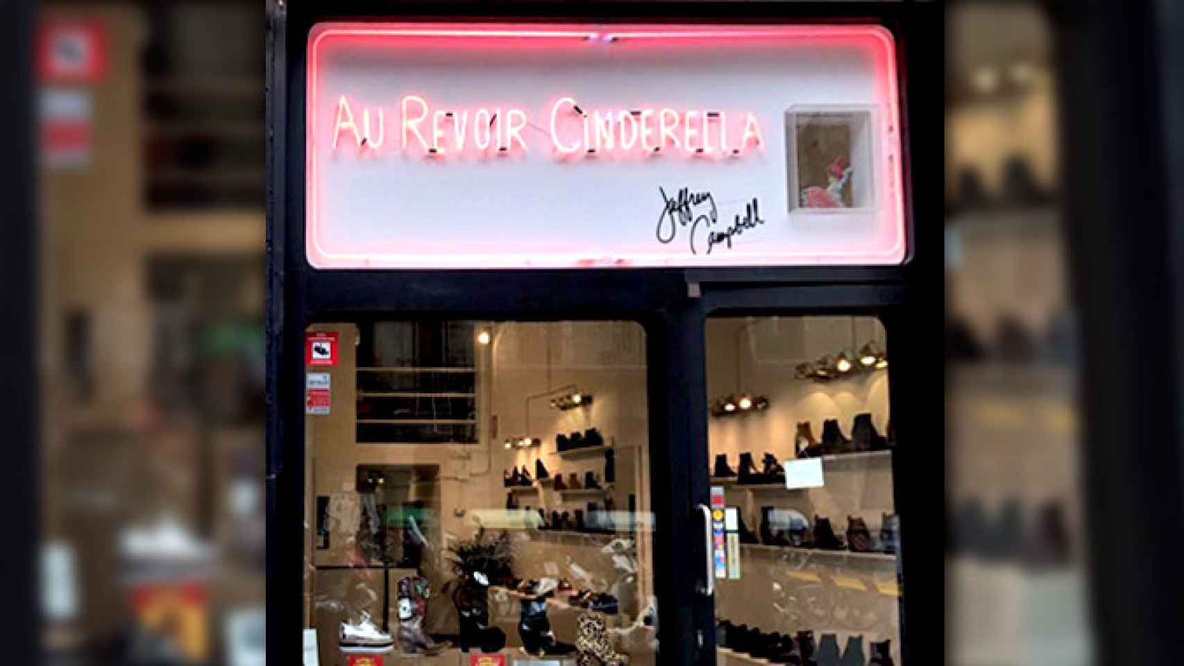 Tienda de calzado Au Revoir Cinderella / FB