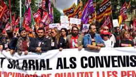 La cabecera de la manifestación del 1 de mayo de 2017 en Cataluña, la última gran movilización convocada por los sindicatos / EP