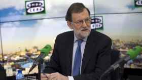 El presidente del Gobierno, Mariano Rajoy, durante su entrevista en 'Onda Cero' / EFE