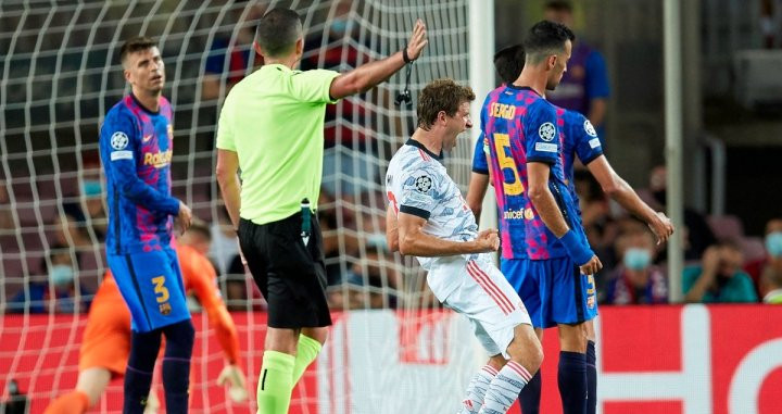 El grito de Thomas Muller, en la apertura del marcador del Barça Bayern / EFE