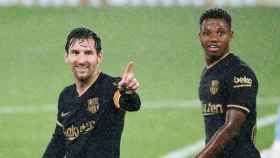 Messi y Ansu Fati, en un partido del Barça en Balaídos / EFE