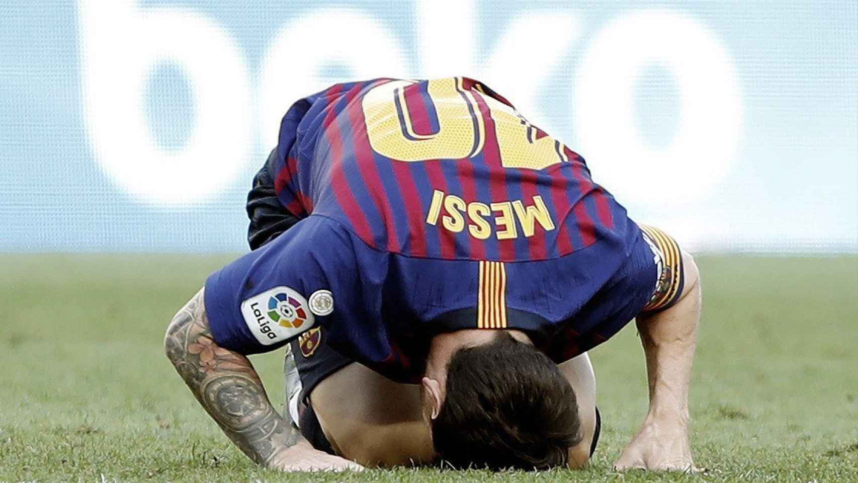 Una foto de Leo Messi lamentándose / EFE
