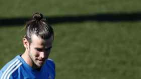 Gareth Bale entrenando con el Real Madrid antes del clásico / EFE