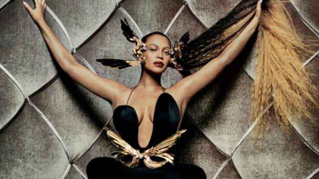 Beyoncé en la portada de la versión británica de Vogue en julio de 2022 / REDES