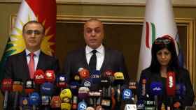 Handarin Mohamad, jefe de la Comisión Electoral, ofrece una rueda de prensa para anunciar los resultados del referéndum kurdo / EFE